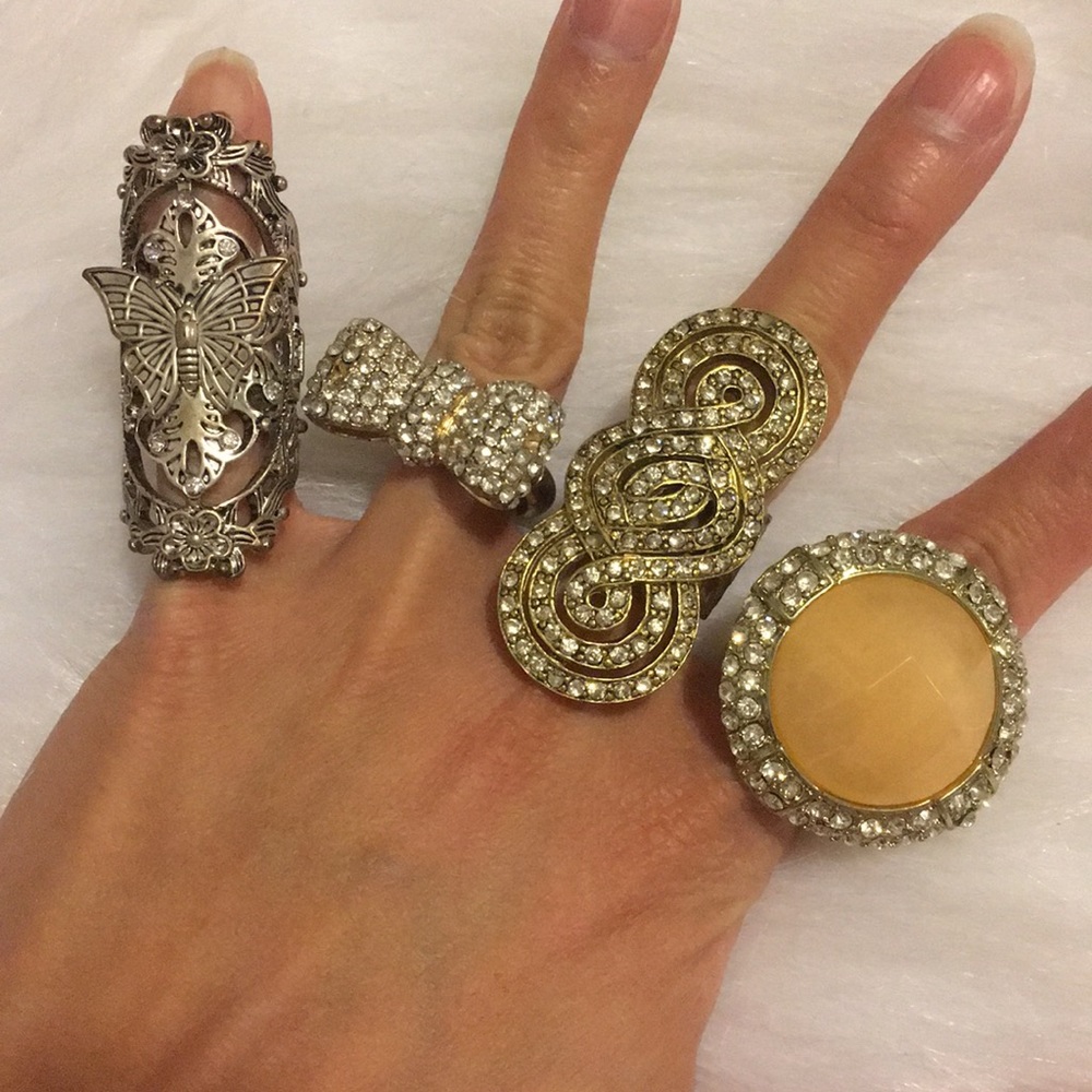 Accessory Bundle - Picture 2 of 6